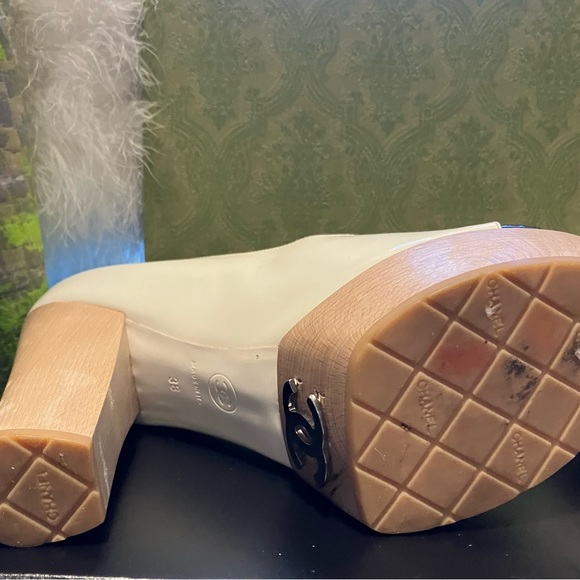 Chanel worn once broken ankle .38 Unique and magnificent. now $300 now $200 - Picture 8 of 15